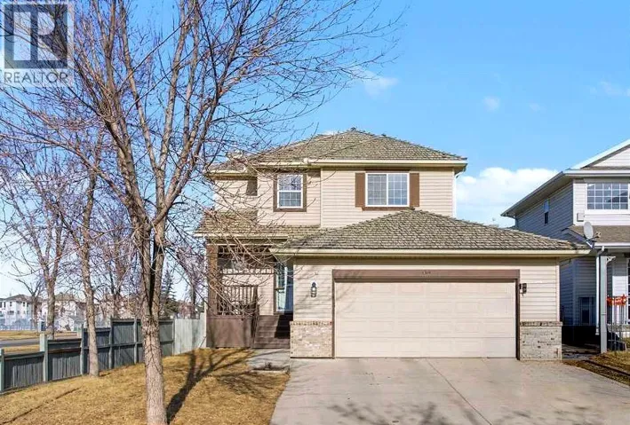 139 Douglas Glen Crescent SE, Calgary, Alberta T2Z3M6