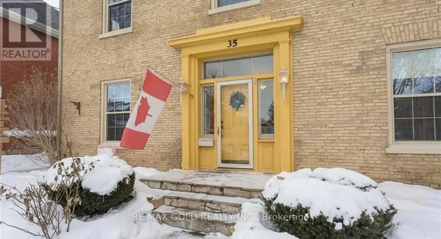 35 WILLIAM STREET, St. Thomas, Ontario N5R3H1