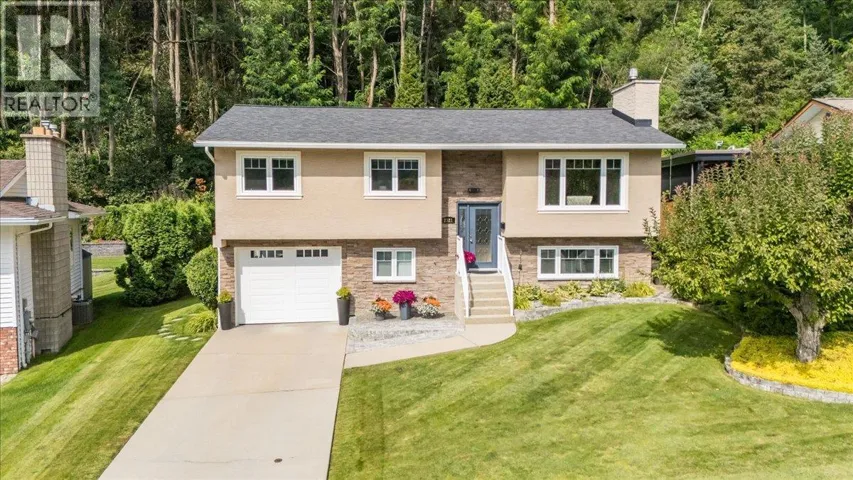 2321 McBride Street, Trail, British Columbia V1R3A6