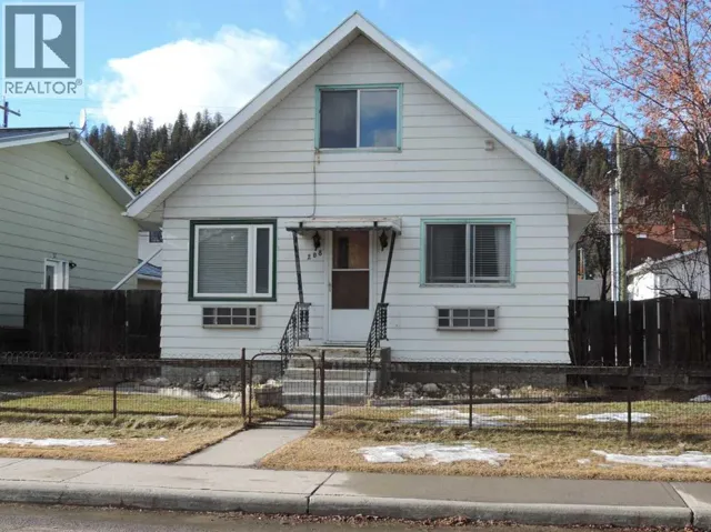 208 Patricia Street, Jasper, Alberta T0E1E0