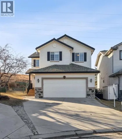 104 Bow Ridge Crescent, Cochrane, Alberta T4C1V2