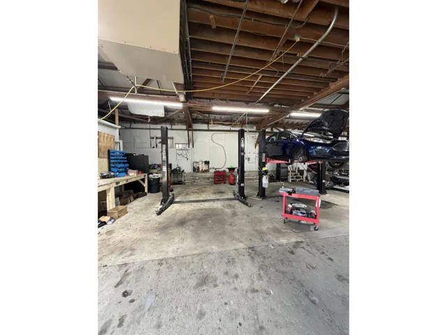 103 12147 103A AVENUE, Surrey, British Columbia V3V2B3