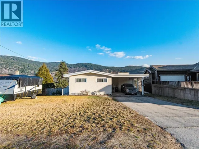 3613 9th Avenue, Castlegar, British Columbia V1N2Z6
