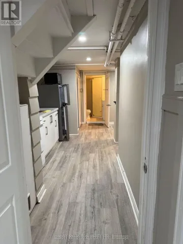 LOWER - 473 WHITMORE AVENUE, Toronto (Briar Hill-Belgravia), Ontario M6E2N6