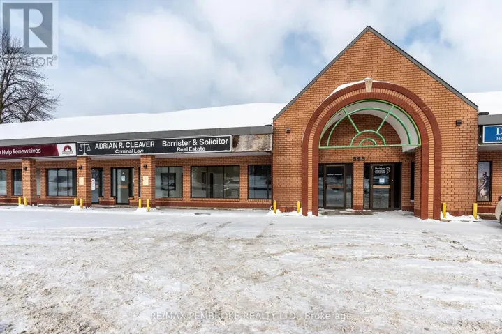 4 - 595 PEMBROKE STREET E, Pembroke, Ontario K8A3L7