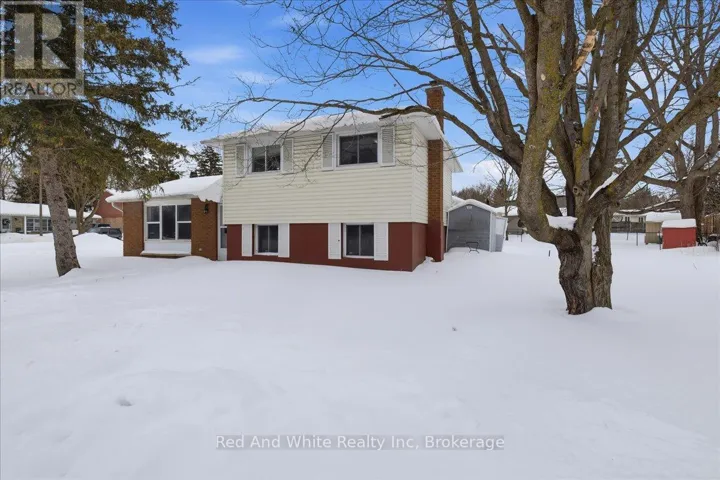 400 MIDWOOD CRESCENT, Waterloo, Ontario N2L5N5