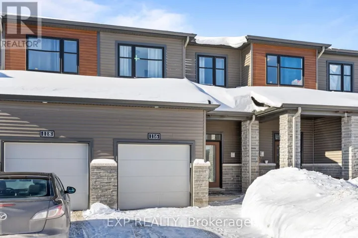 116 MAYNOOTH COURT, Ottawa, Ontario K2J6Y4