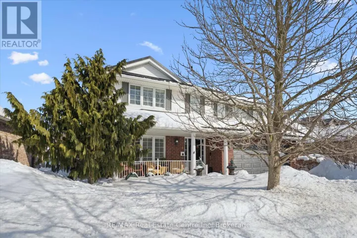 99 KEATING DRIVE, Centre Wellington (Elora/Salem), Ontario N0B1S0