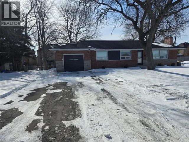 8199 TWENTY Road E, Hamilton, Ontario L9B2J6