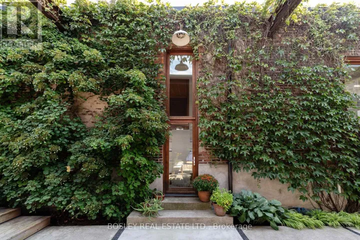 REAR - 67 ELM GROVE AVENUE, Toronto (South Parkdale), Ontario M6K2J2