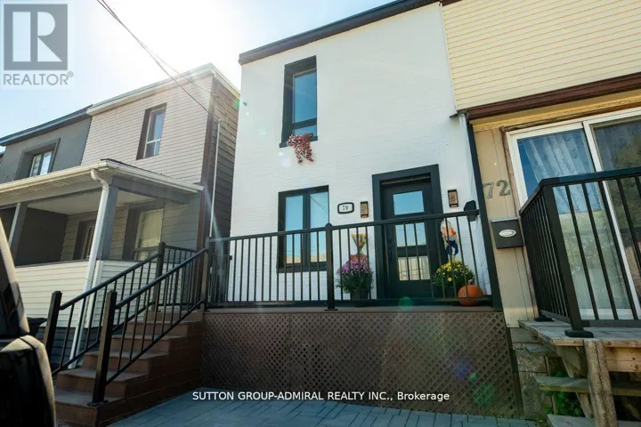 MAIN & 2ND - 70 CARLAW AVENUE, Toronto (South Riverdale), Ontario M4M2R7