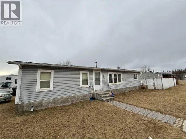 195 Skogg Avenue, Hinton, Alberta T7V1A6