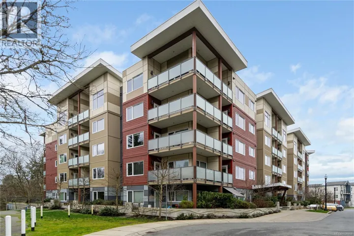 405 20 Barsby Ave, Nanaimo, British Columbia V9R0K4