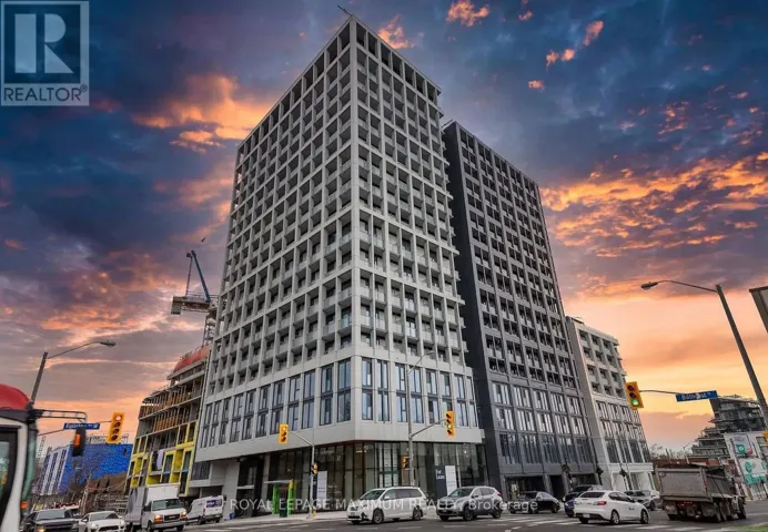 201 - 2020 BATHURST STREET, Toronto (Humewood-Cedarvale), Ontario M5P0A6