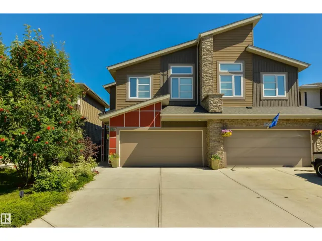 2328 WARE CR NW, Edmonton, Alberta T6W2W5