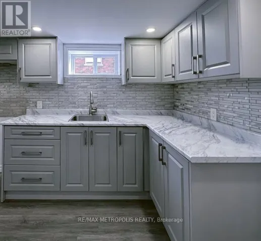 87 CADILLAC AVENUE S, Oshawa (Central), Ontario L1H5Z3