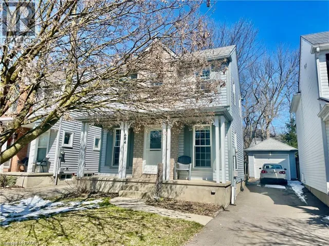 684 JACOB Lane, Waterloo, Ontario N2V2G9