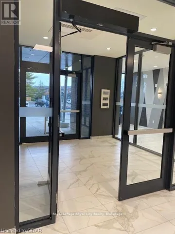 26 LOWES ROAD, Guelph (Clairfields/Hanlon Business Park), Ontario N1G4X2