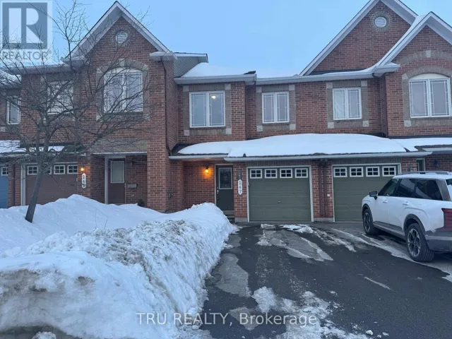 247 HUNTERBROOK STREET, Ottawa, Ontario K2K0E5