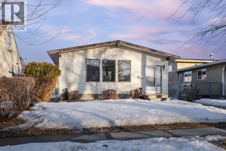 5223 42 Street, Camrose, Alberta T4V1A7