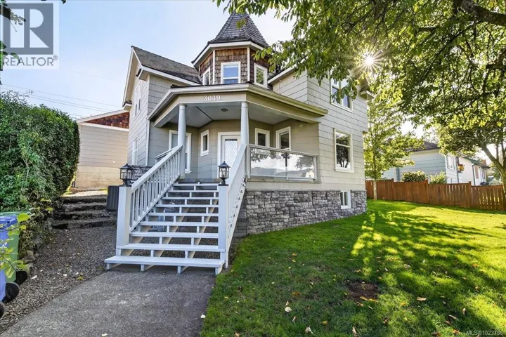 3049 6th Ave, Port Alberni, British Columbia V9Y2G8