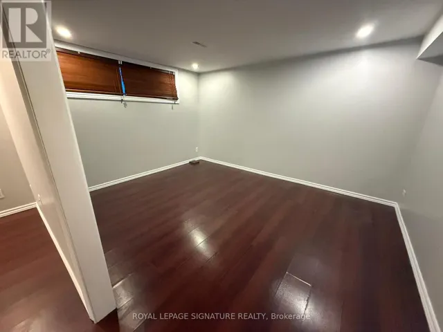 BSMT - 40 BARKWIN DRIVE, Toronto (Thistletown-Beaumonde Heights), Ontario M9V2W3