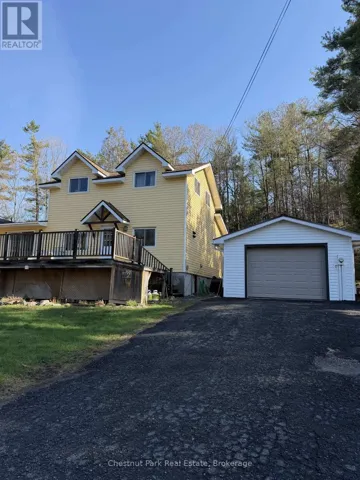 12 FERNDALE ROAD, Muskoka Lakes (Medora), Ontario P0B1G0