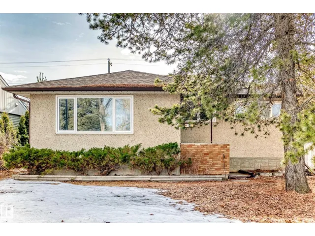 8639 64 AV NW NW, Edmonton, Alberta T6E0H4