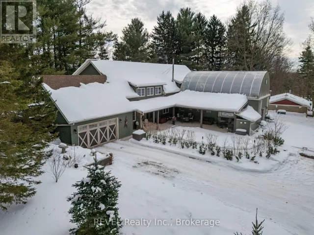 573 CANBORO ROAD, Pelham (Fenwick), Ontario L0S1C0