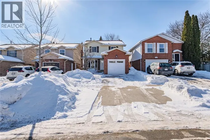 3217 TWIN OAKS Circle, Burlington, Ontario L7M3A8
