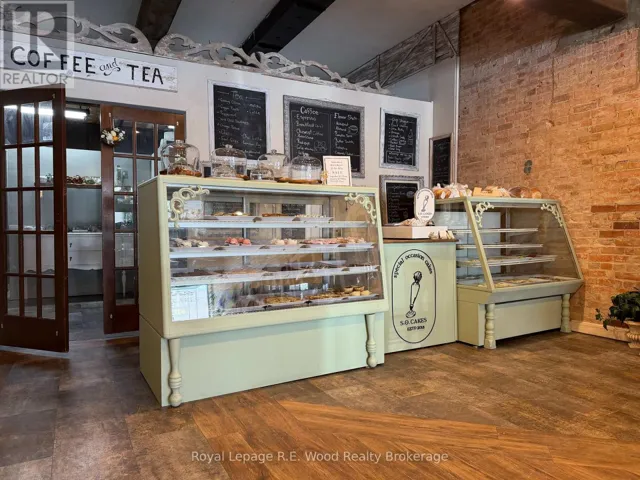 132 BROADWAY, Tillsonburg, Ontario N4G3P8