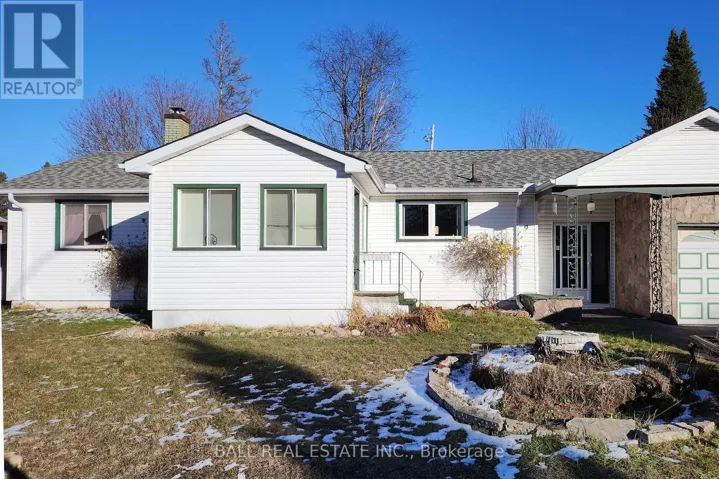 9 GREAT OAK STREET, Highlands East (Bicroft Ward), Ontario K0L1M0
