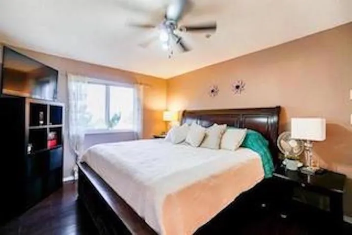 403 12739 72 AVENUE, Surrey, British Columbia V3W2M7