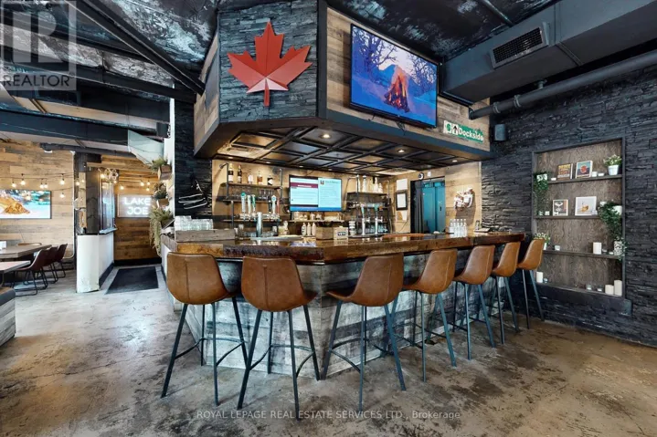 8, 9, 10 - 399 ELIZABETH STREET, Burlington (Brant), Ontario L7R0A4