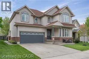 126 FALCONRIDGE Drive, Kitchener, Ontario N2K4K3