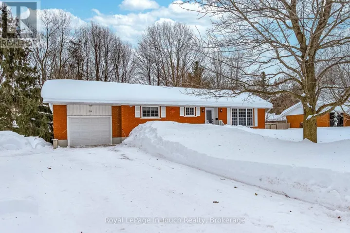 19 MAPLEGATE ROAD, Tiny (Wyevale), Ontario L0L2T0