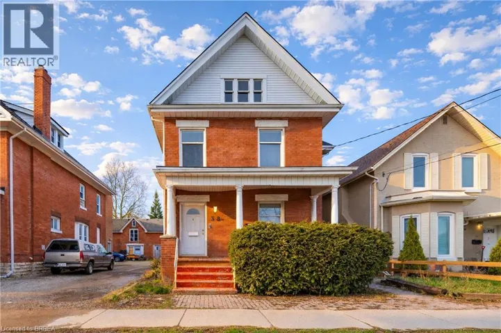 38 NELSON Street, Brantford, Ontario N3T2M8