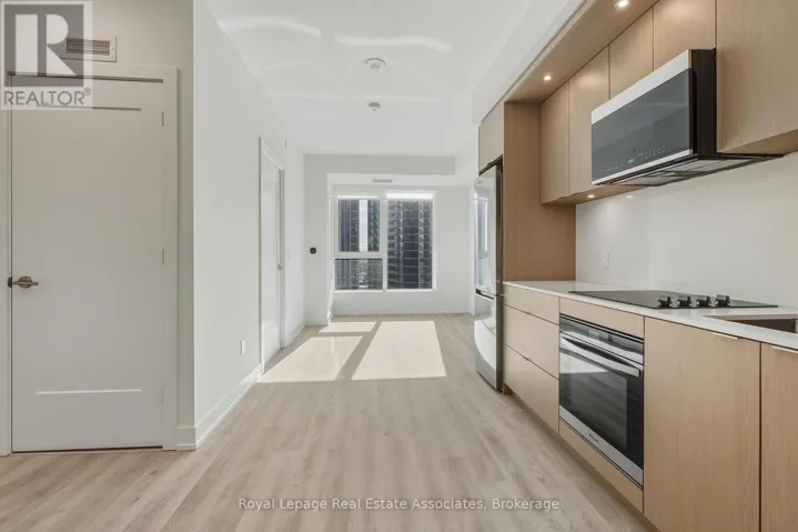 1605 - 60 CENTRAL PARK ROADWAY, Toronto (Islington-City Centre West), Ontario M9A3K1