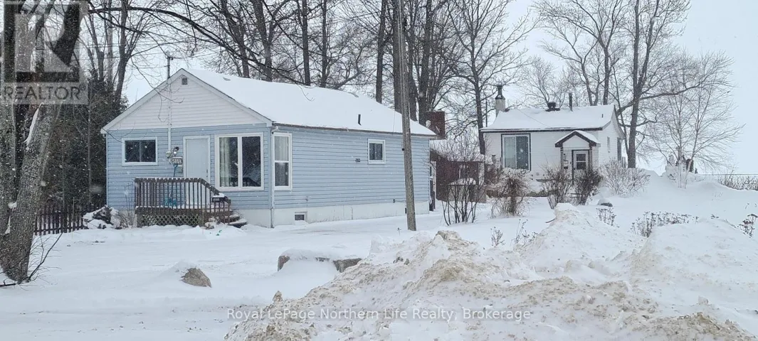 581 BANNER AVENUE, North Bay (Ferris), Ontario P1A1X7