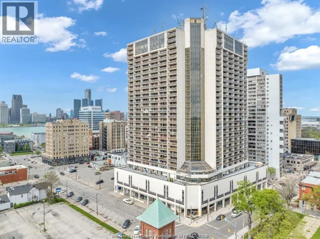 150 PARK STREET West Unit# 1603, Windsor, Ontario N9A7A2