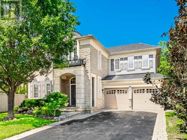 130 INNVILLE CRESCENT, Oakville (BR Bronte), Ontario L6L0B8