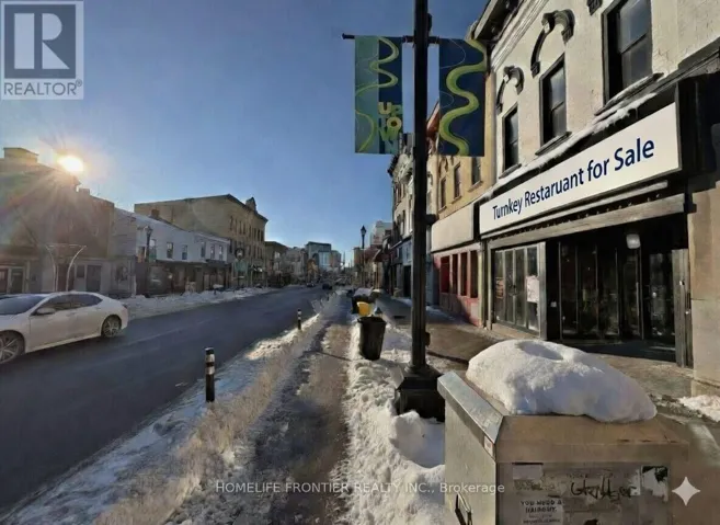 23 KING STREET N, Waterloo, Ontario N2J2W6