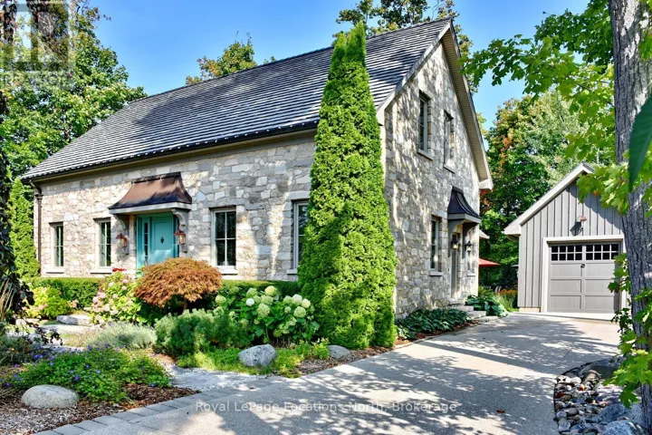 107 STUART COURT, Blue Mountains, Ontario N0H2P0