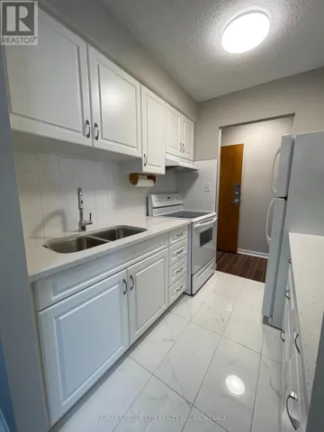 151 PLYMOUTH ROAD, Welland (Lincoln/Crowland), Ontario L3B3C8