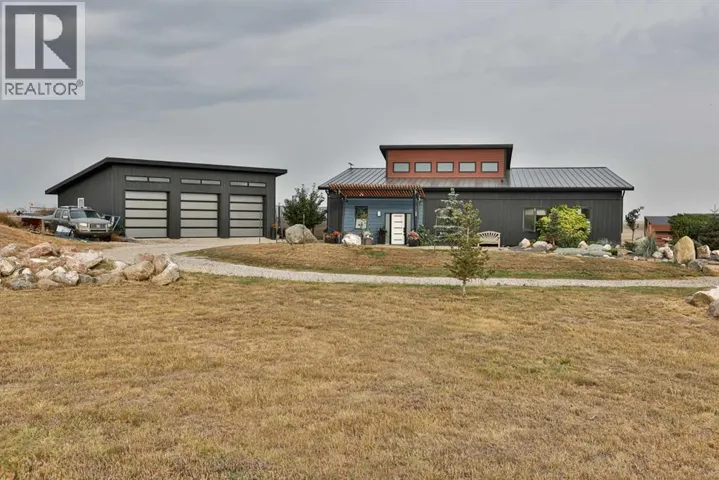 309 Alta Vista Boulevard, Carmangay, Alberta T0L0N0