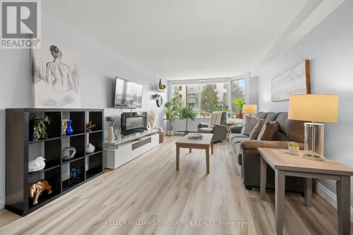 204 - 35 GREEN VALLEY DRIVE, Waterloo, Ontario N2P2A5