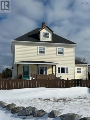 6 School Street, Clark's Harbour, Nova Scotia B0W1P0