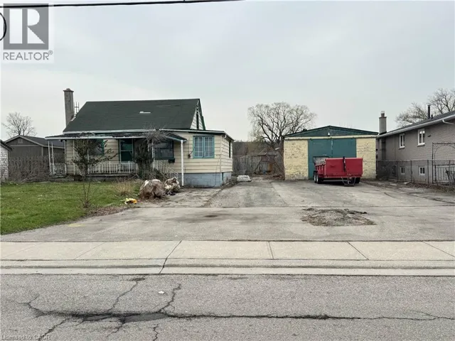 420 RED OAK Avenue, Hamilton, Ontario L8E2C6