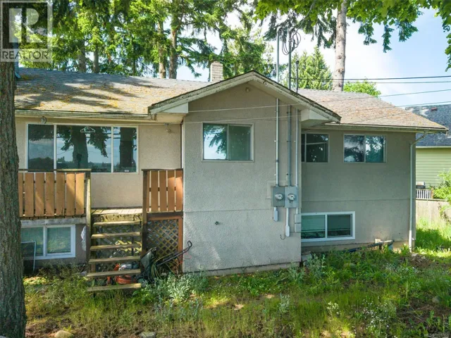 308 Harewood Rd, Nanaimo, British Columbia V9R2Z2