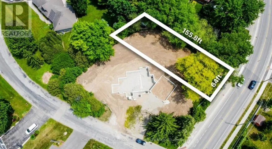 416 WOOLWICH STREET, Waterloo, Ontario N2K2L3